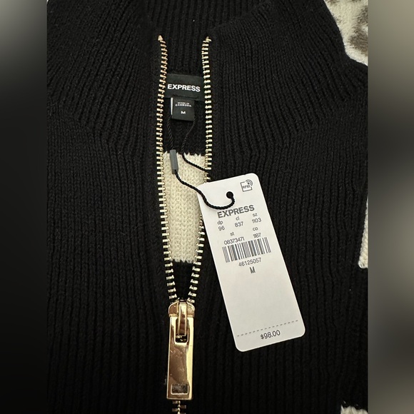 Express Striped Ribbed Quarter Zip Tunic Sweater in Black Cream Size Medium - Picture 13 of 17